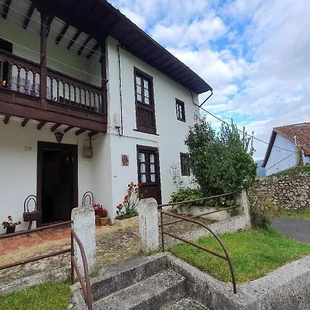 Casa Casenti * Villanueva de Ardisana